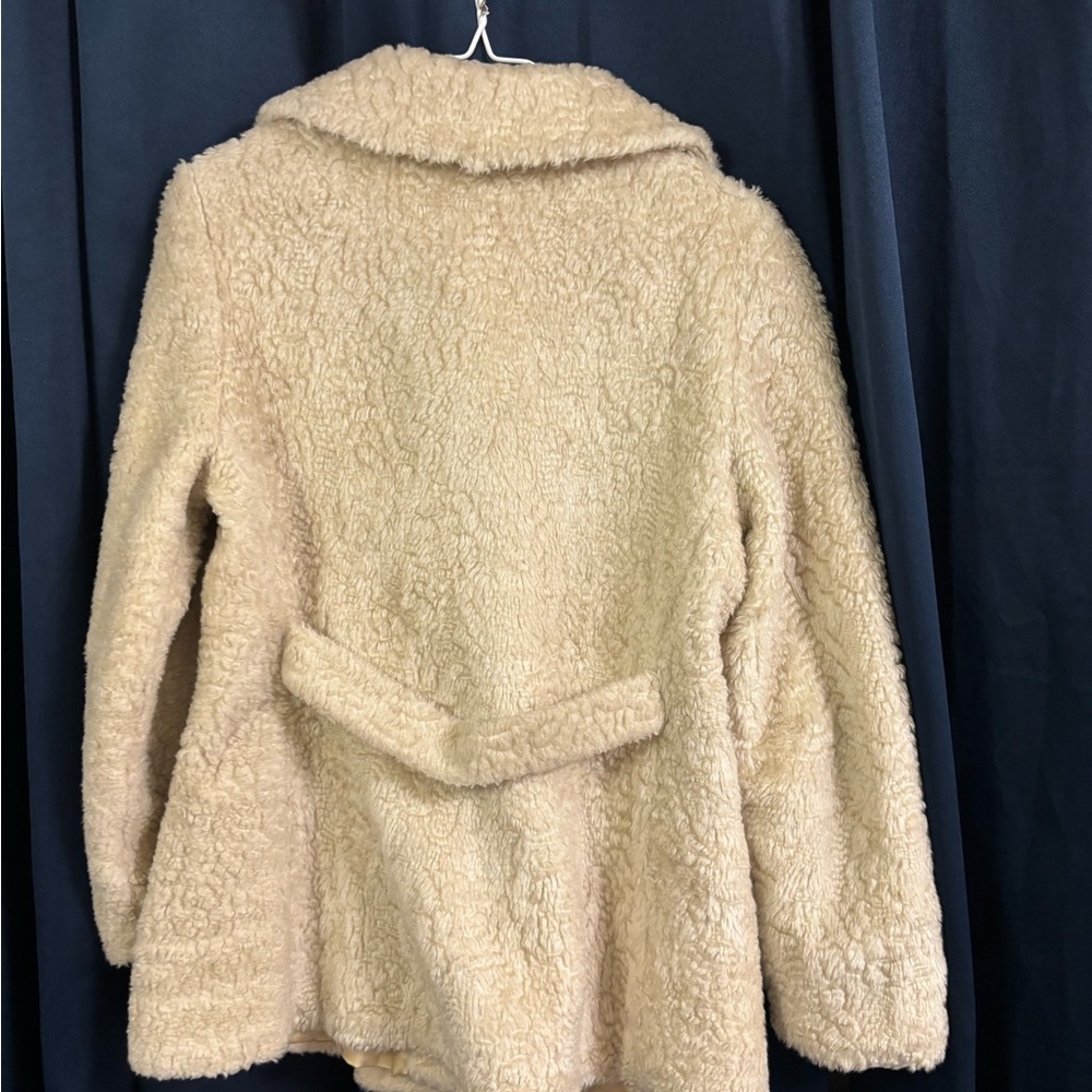 Clinard’s Goldsboro Elegant Cream Double-Breasted Women's Coat - Picture 5 of 14